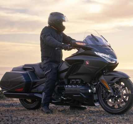 Honda Gold Wing Tour 2025