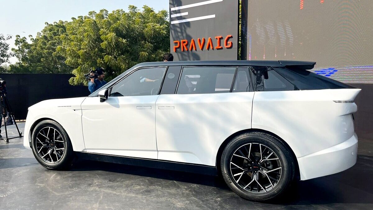 Pravaig DEFY