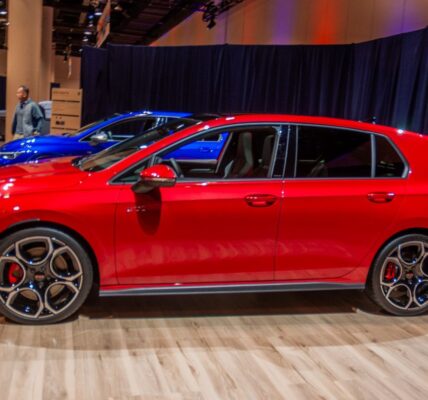 Volkswagen Golf GTI 2025