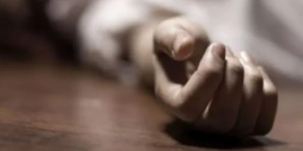 chartered-accountant-suresh-nirmal-suicide-workplace-stress-hindi