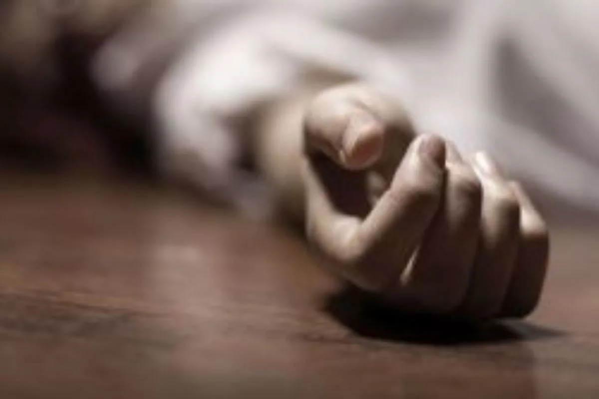 chartered-accountant-suresh-nirmal-suicide-workplace-stress-hindi