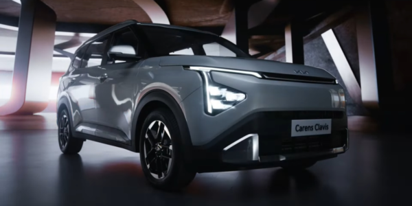kia-carens-clavis-india-launch-price-range-smart-features