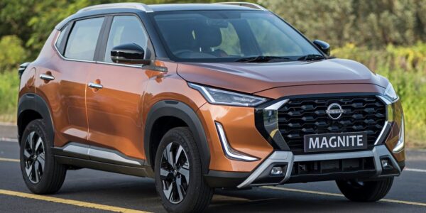 nissan-magnite-c-suv-under-6-lakh-review