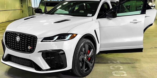 2025-jaguar-f-pace-final-edition-hindi-review