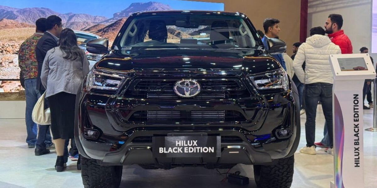 2025-toyota-hilux-hindi-review
