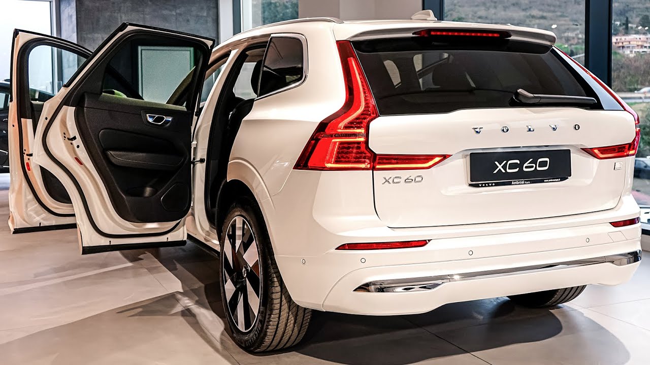 2025-volvo-xc60-advanced-technology-luxury